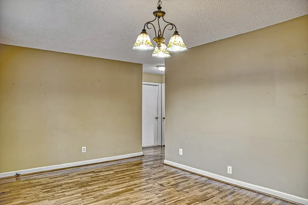 220 Minnie Avenue Monterey TN 38574