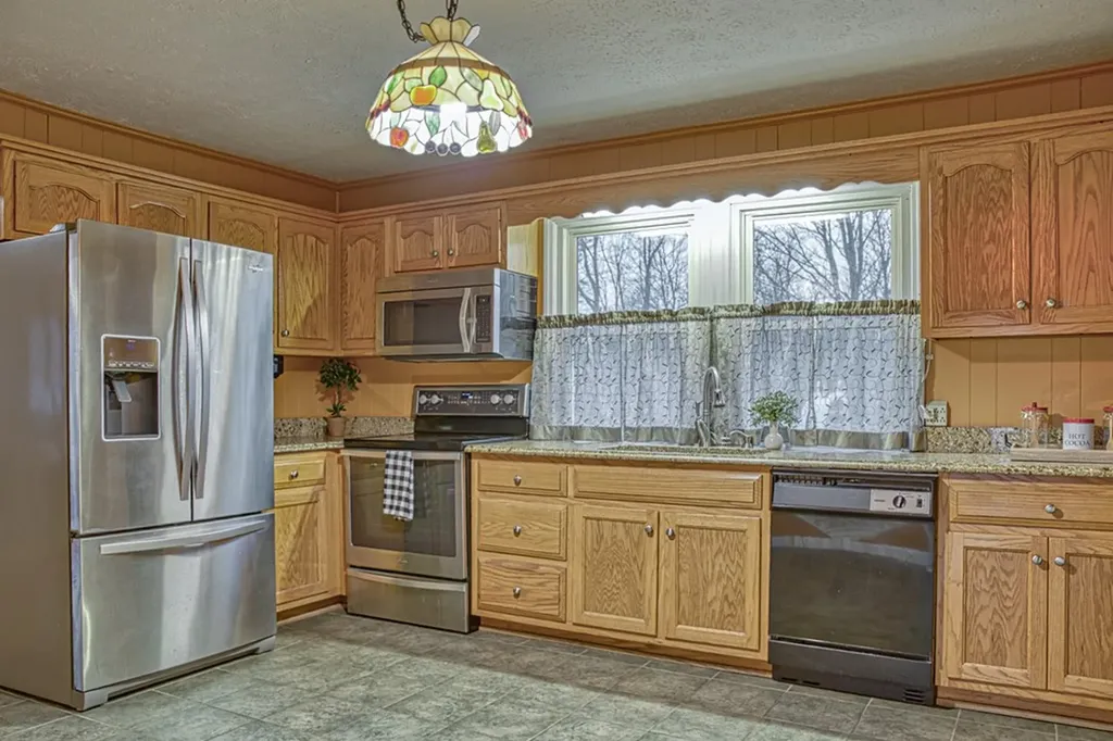 220 Minnie Avenue Monterey TN 38574