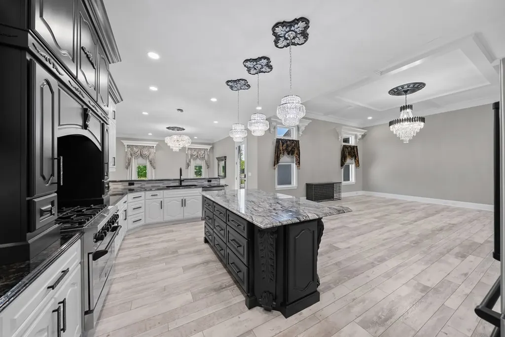 2155 Pinnacle View Cookeville TN 38506