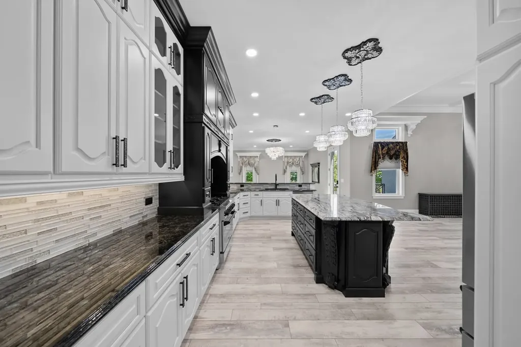 2155 Pinnacle View Cookeville TN 38506