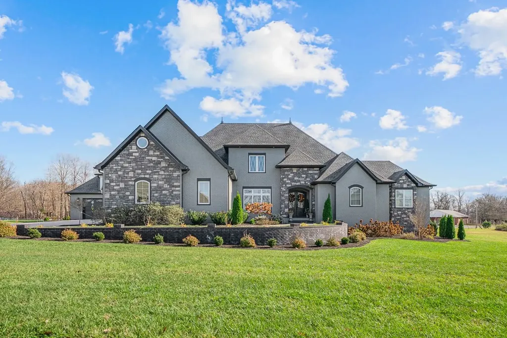 2155 Pinnacle View Cookeville TN 38506