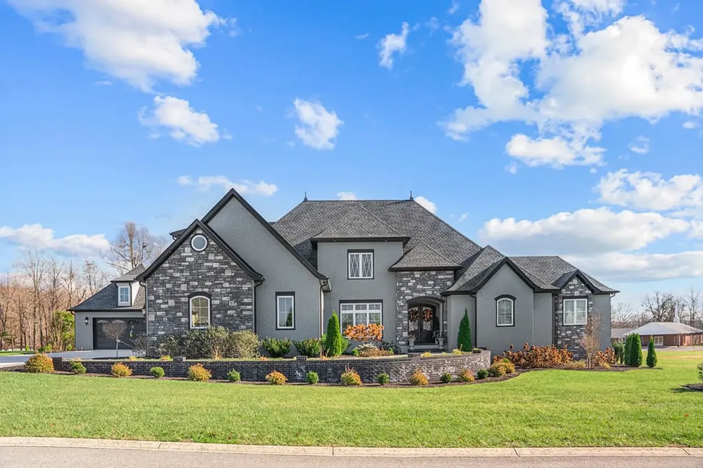 2155 Pinnacle View Cookeville TN 38506