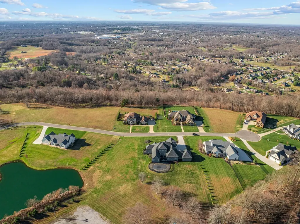 2155 Pinnacle View Cookeville TN 38506