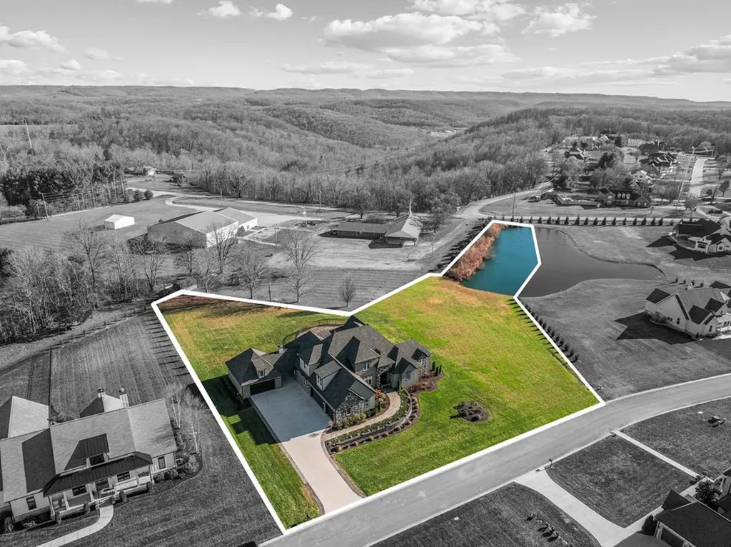 2155 Pinnacle View Cookeville TN 38506