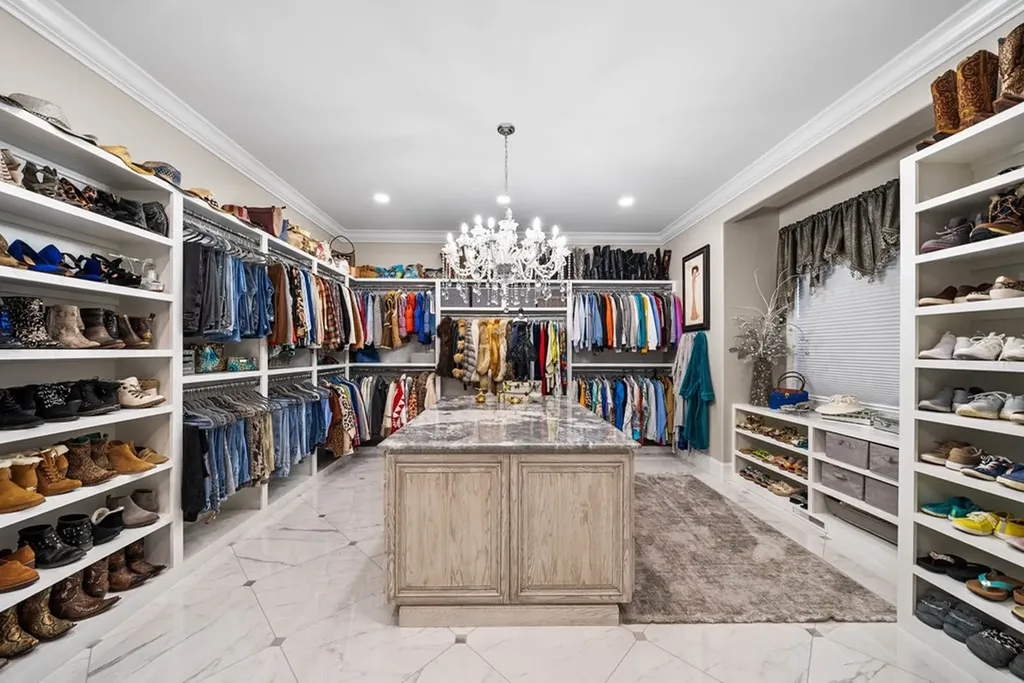 2155 Pinnacle View Cookeville TN 38506