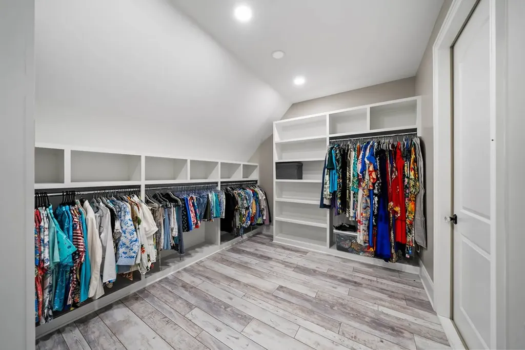 2155 Pinnacle View Cookeville TN 38506