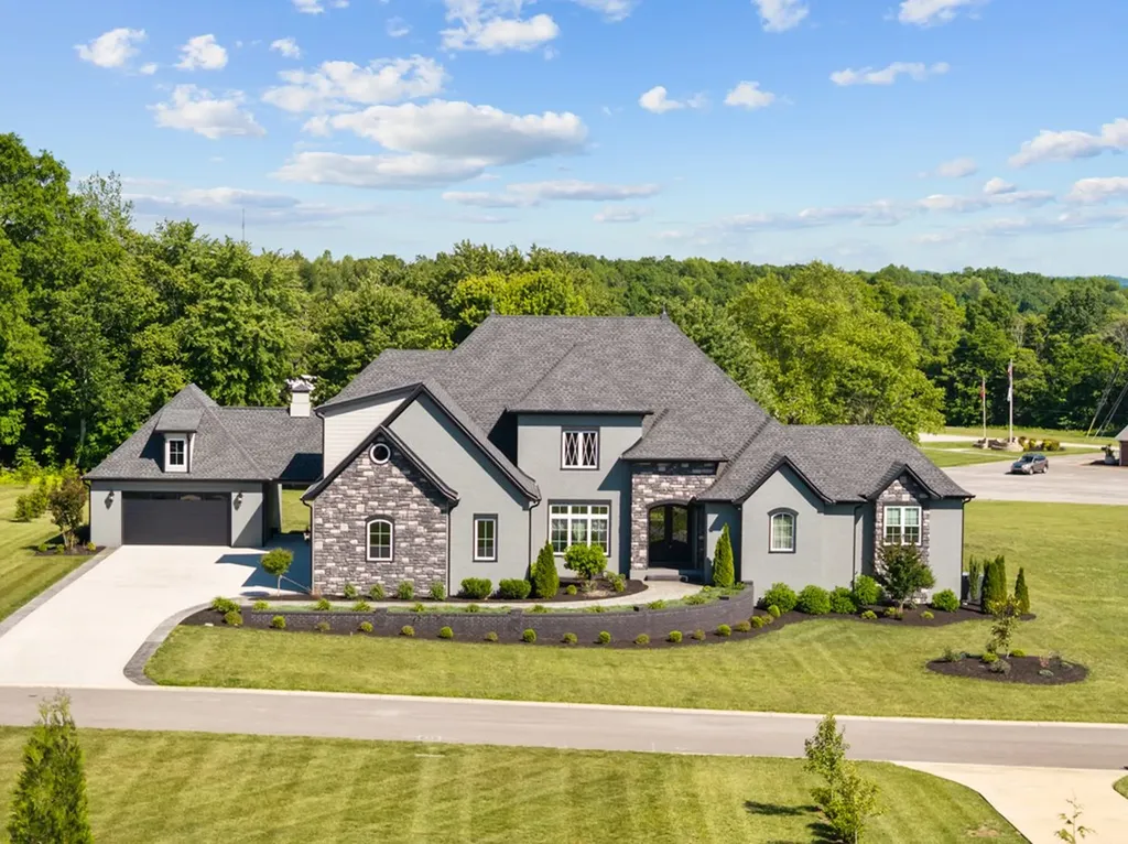 2155 Pinnacle View Cookeville TN 38506