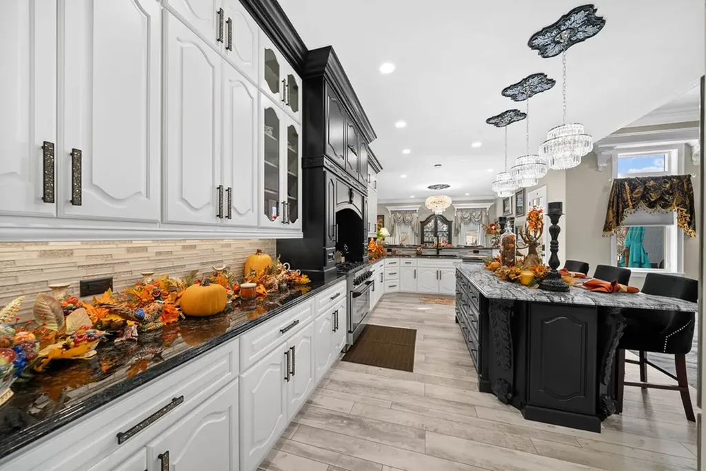 2155 Pinnacle View Cookeville TN 38506