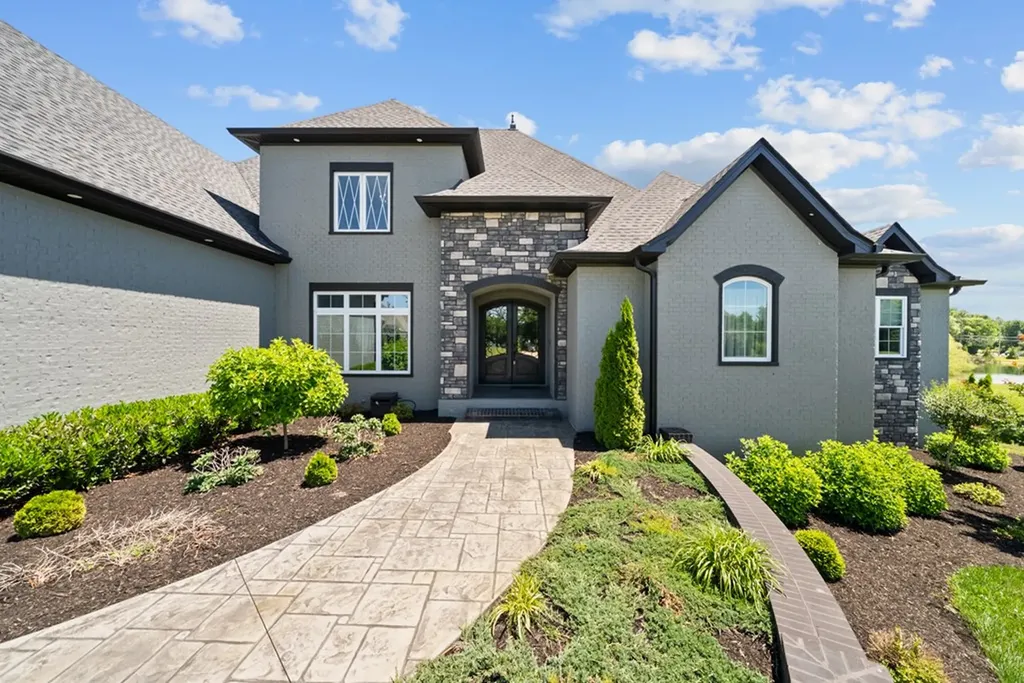 2155 Pinnacle View Cookeville TN 38506