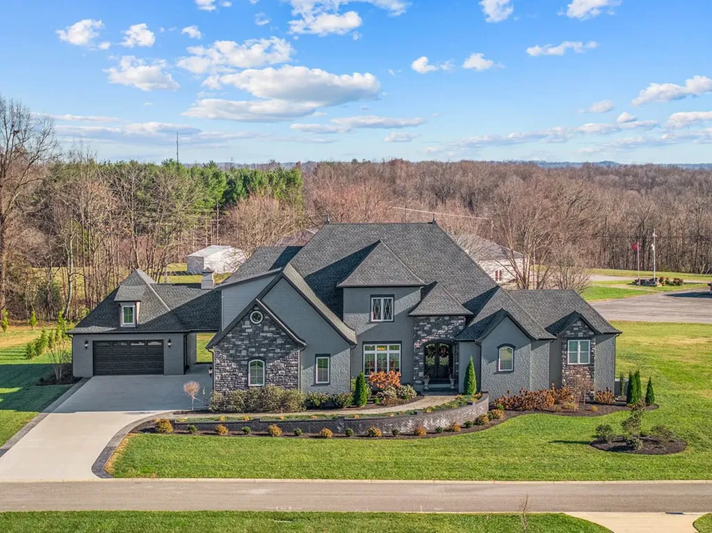 2155 Pinnacle View Cookeville TN 38506