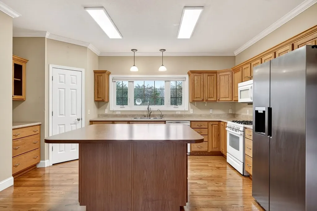 484 Peavine Firetower Road Crossville TN 38571