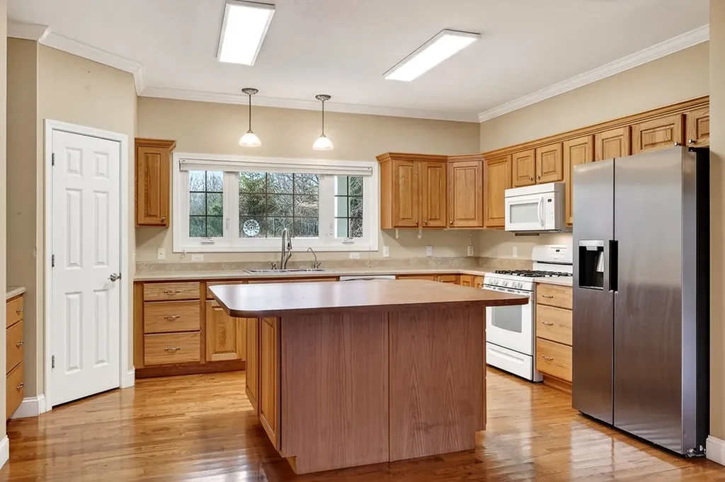 484 Peavine Firetower Road Crossville TN 38571