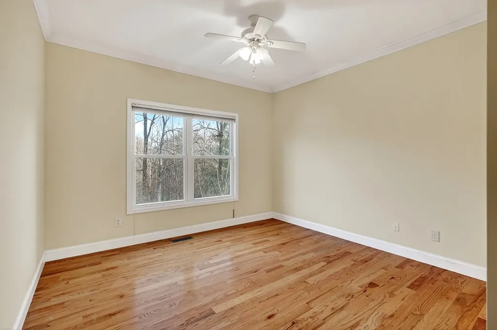 484 Peavine Firetower Road Crossville TN 38571