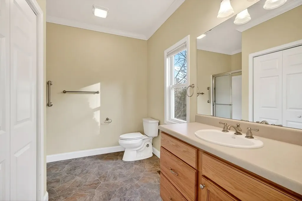 484 Peavine Firetower Road Crossville TN 38571