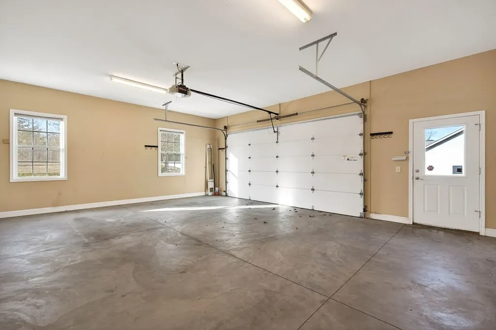 484 Peavine Firetower Road Crossville TN 38571