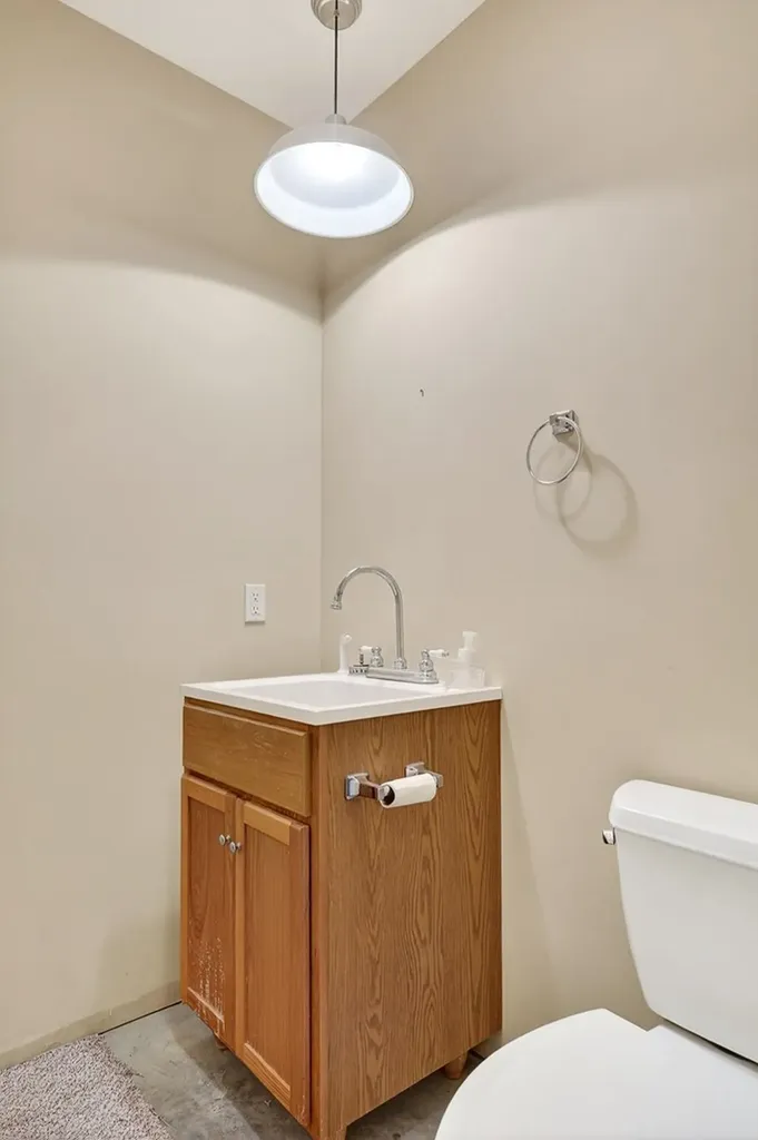 484 Peavine Firetower Road Crossville TN 38571