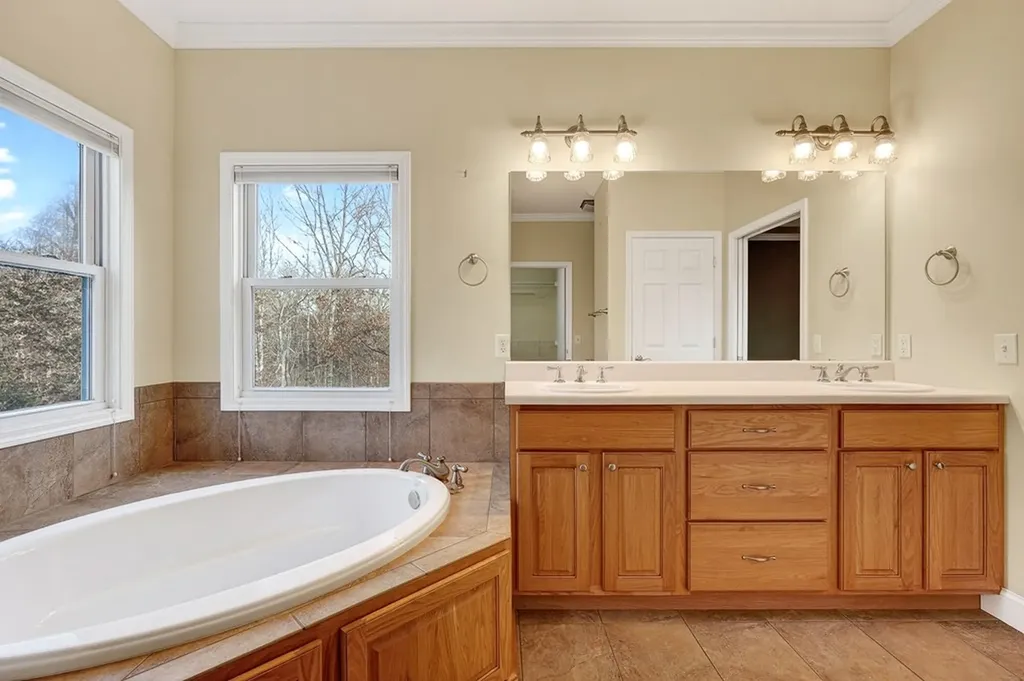 484 Peavine Firetower Road Crossville TN 38571