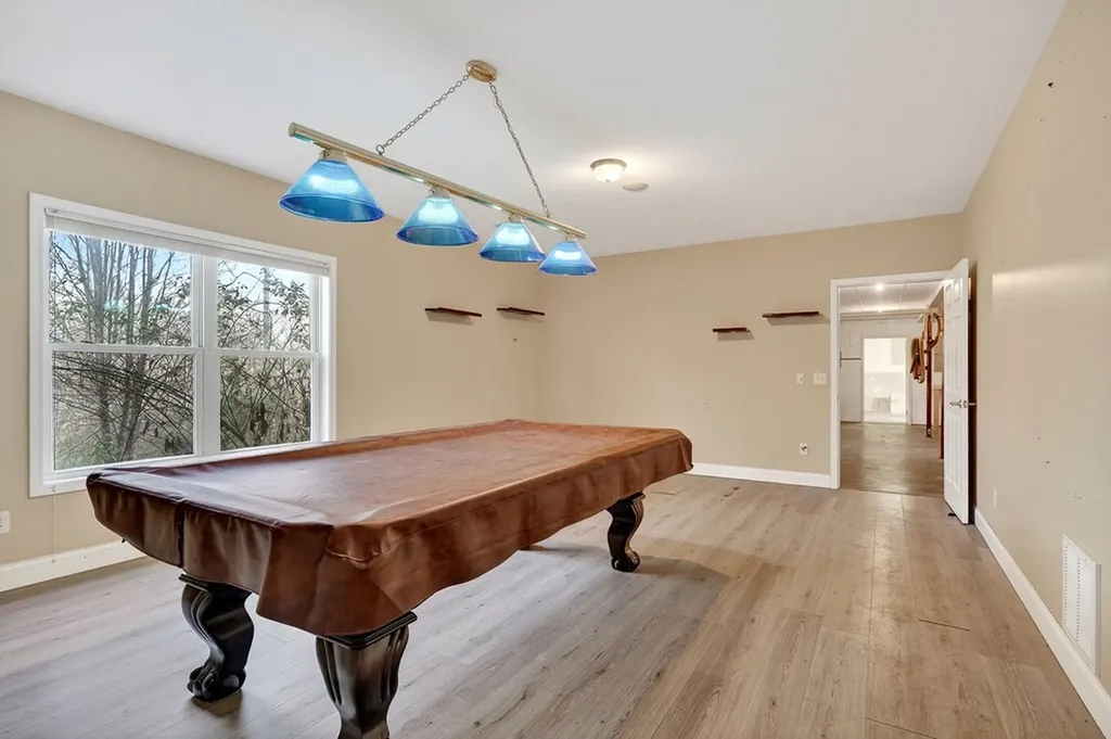 484 Peavine Firetower Road Crossville TN 38571