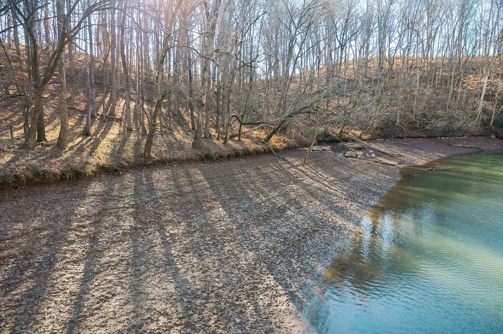 Lot 9 Hidden River Road Rock Island TN 38581