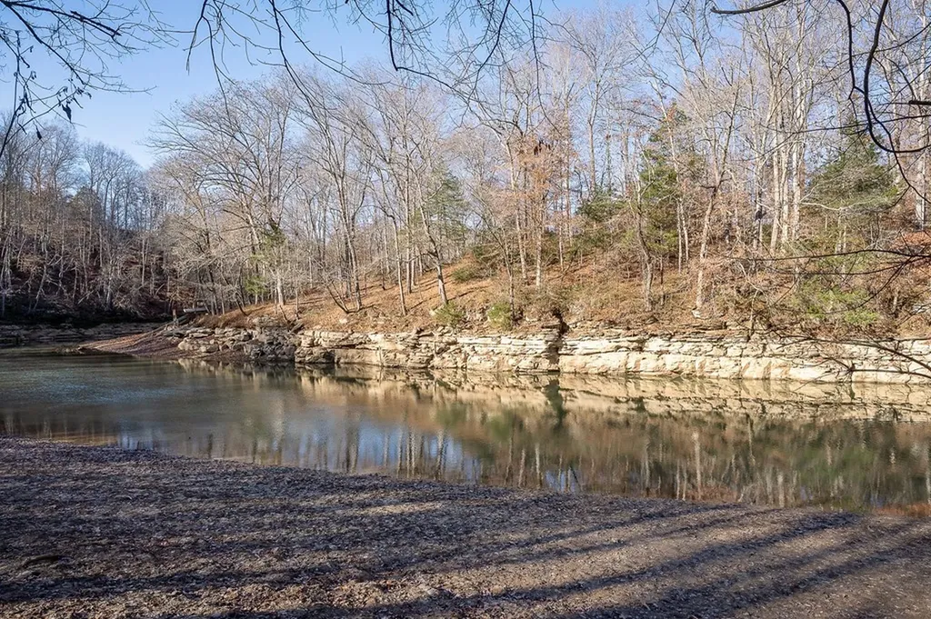 Lot 9 Hidden River Road Rock Island TN 38581