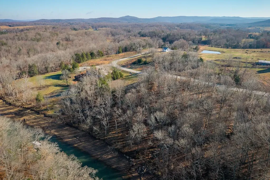 Lot 9 Hidden River Road Rock Island TN 38581