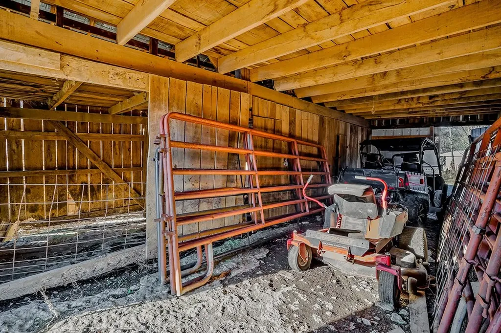 202 Maggart Road Elmwood TN 38560