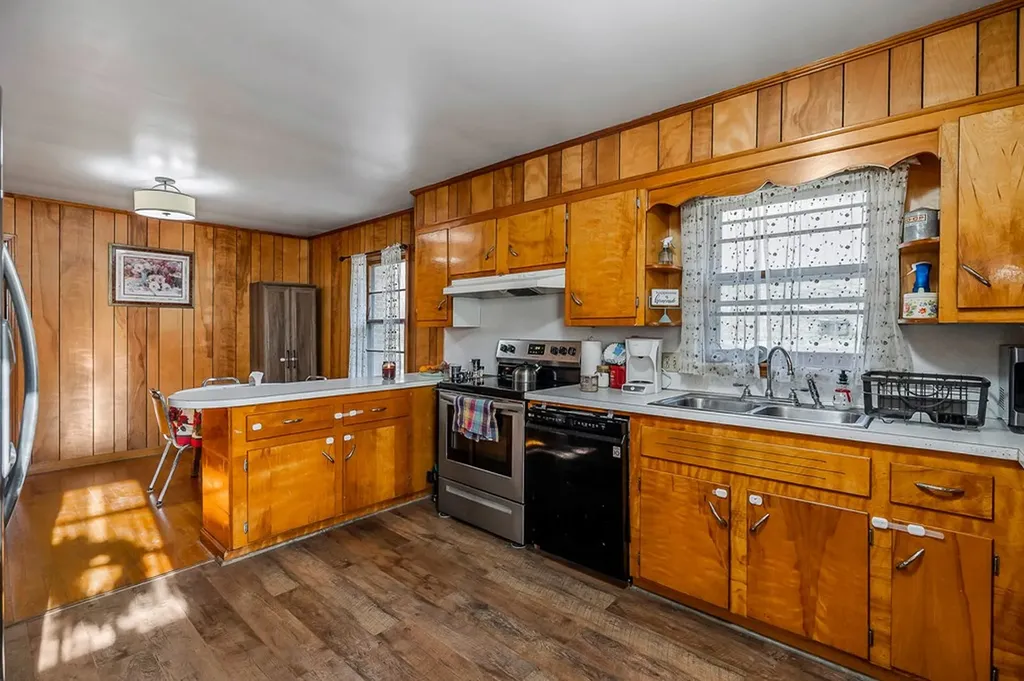 202 Maggart Road Elmwood TN 38560