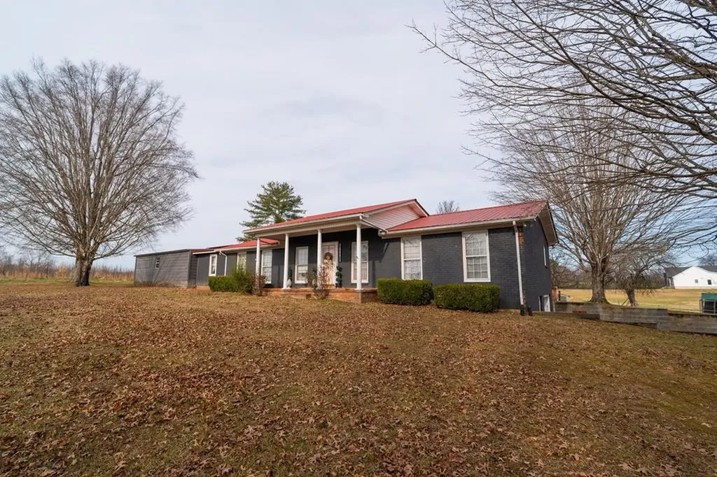 120 Twilla Lane Smithville TN 37166