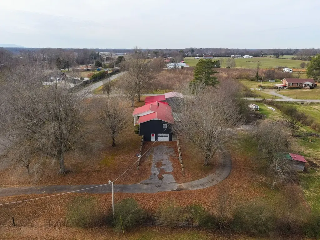 120 Twilla Lane Smithville TN 37166