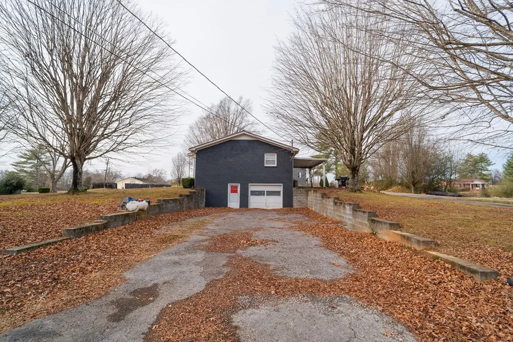 120 Twilla Lane Smithville TN 37166