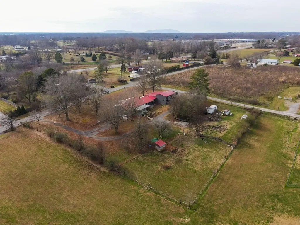 120 Twilla Lane Smithville TN 37166