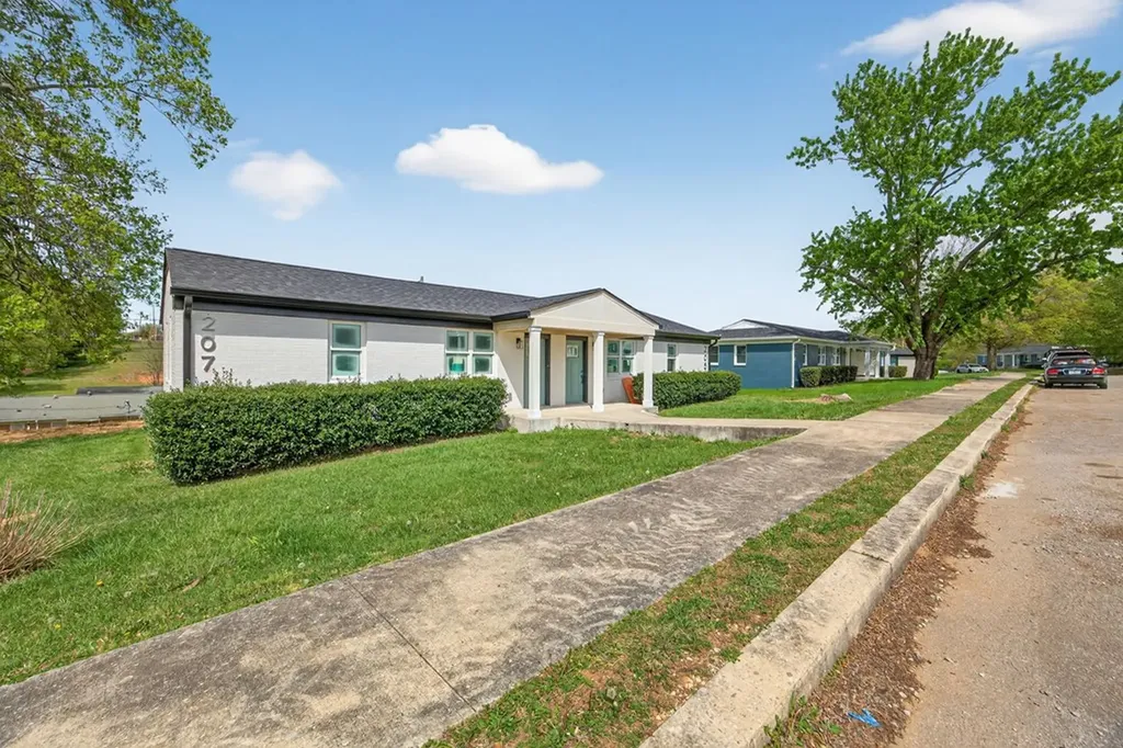 207 Boatman Street Cookeville TN 38501