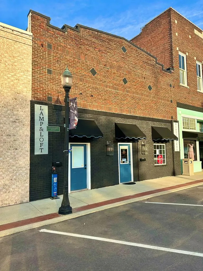 107 E Court Square Livingston TN 38570