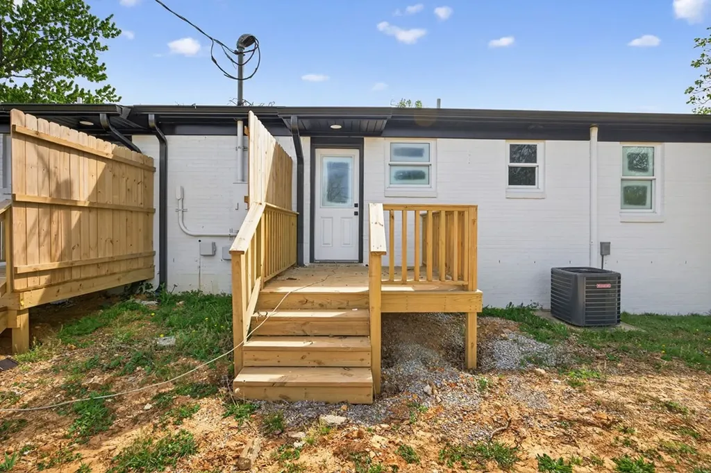 205 Boatman Street Cookeville TN 38501
