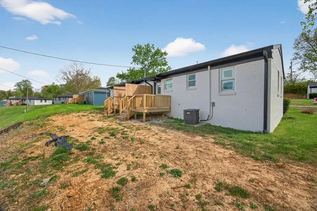 205 Boatman Street Cookeville TN 38501