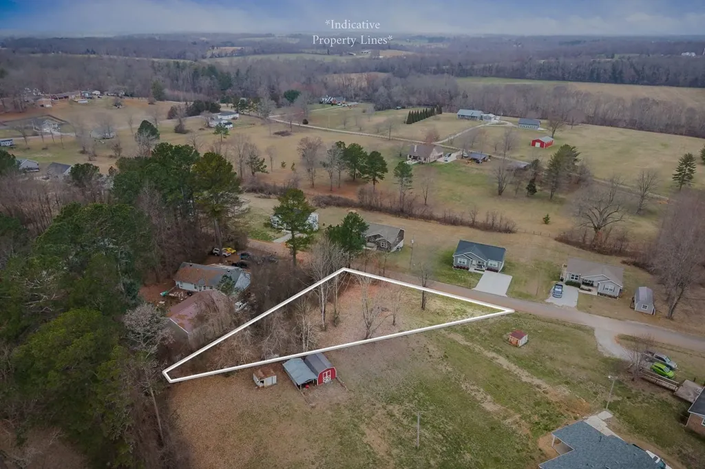 00 Pine Avenue Morrison TN 37357