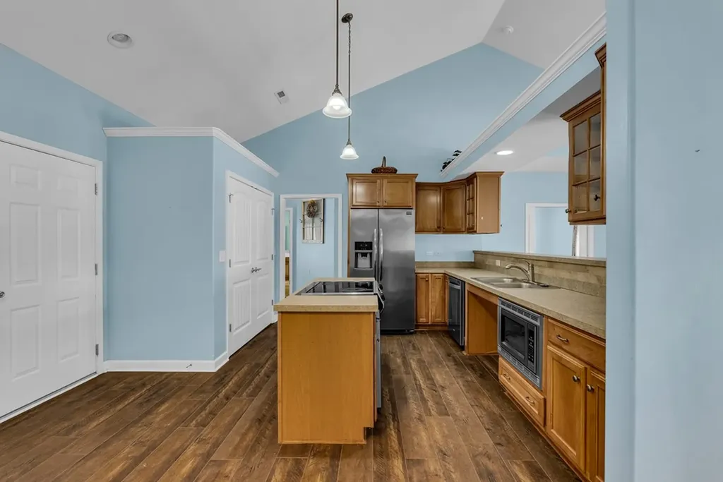 127 Maxwell Street Algood TN 38506