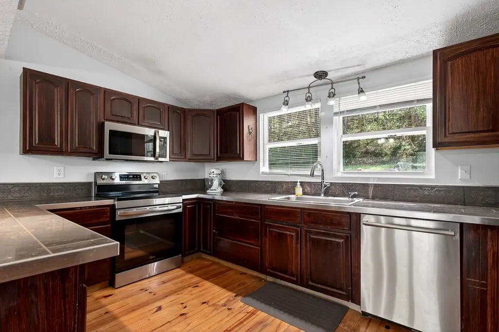 5177 Watson Road Cookeville TN 38506
