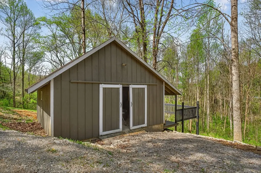 5177 Watson Road Cookeville TN 38506