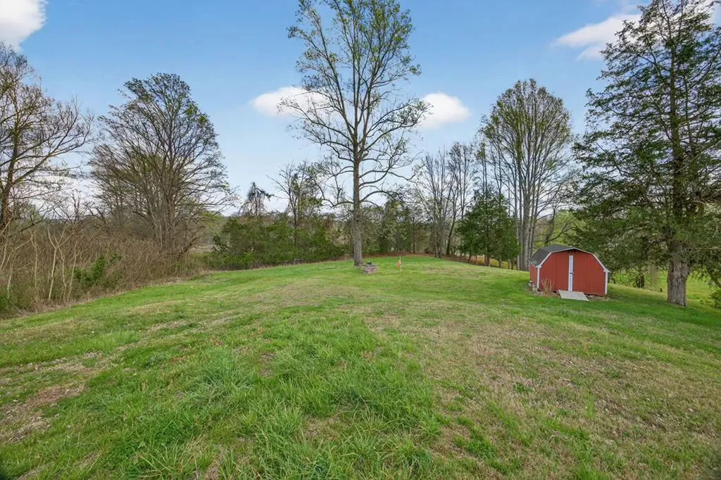 3766 Old Bridge Road Cookeville TN 38506