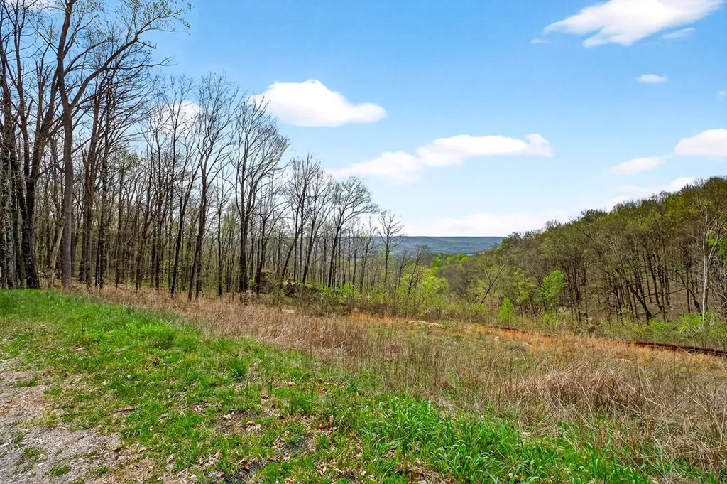 00 White Oak Flatt Sparta TN 38583