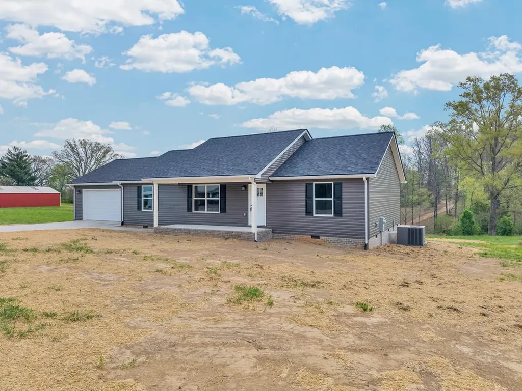 523 Pistole Road Sparta TN 38583