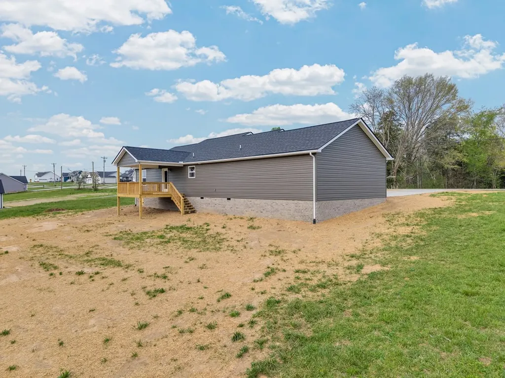 523 Pistole Road Sparta TN 38583