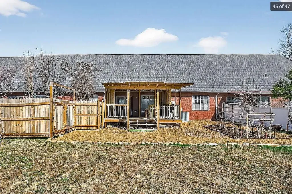 129 Maxwell Street Cookeville TN 38506
