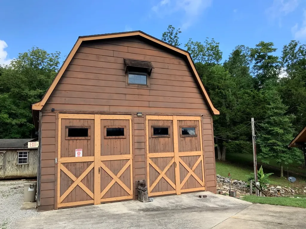 134 Ledford Livingston TN 38570