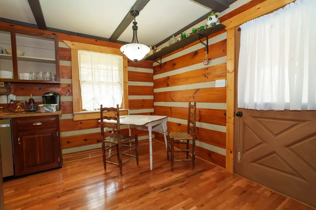 134 Ledford Livingston TN 38570