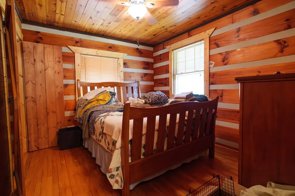 134 Ledford Livingston TN 38570