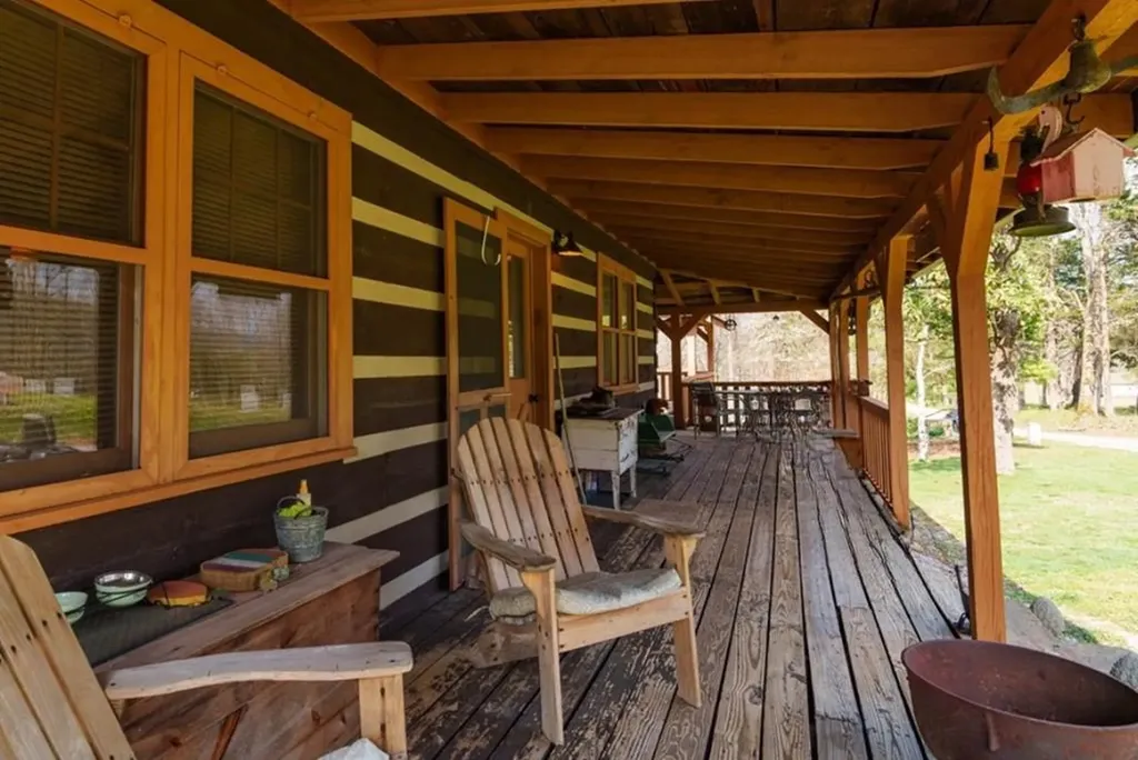 134 Ledford Livingston TN 38570