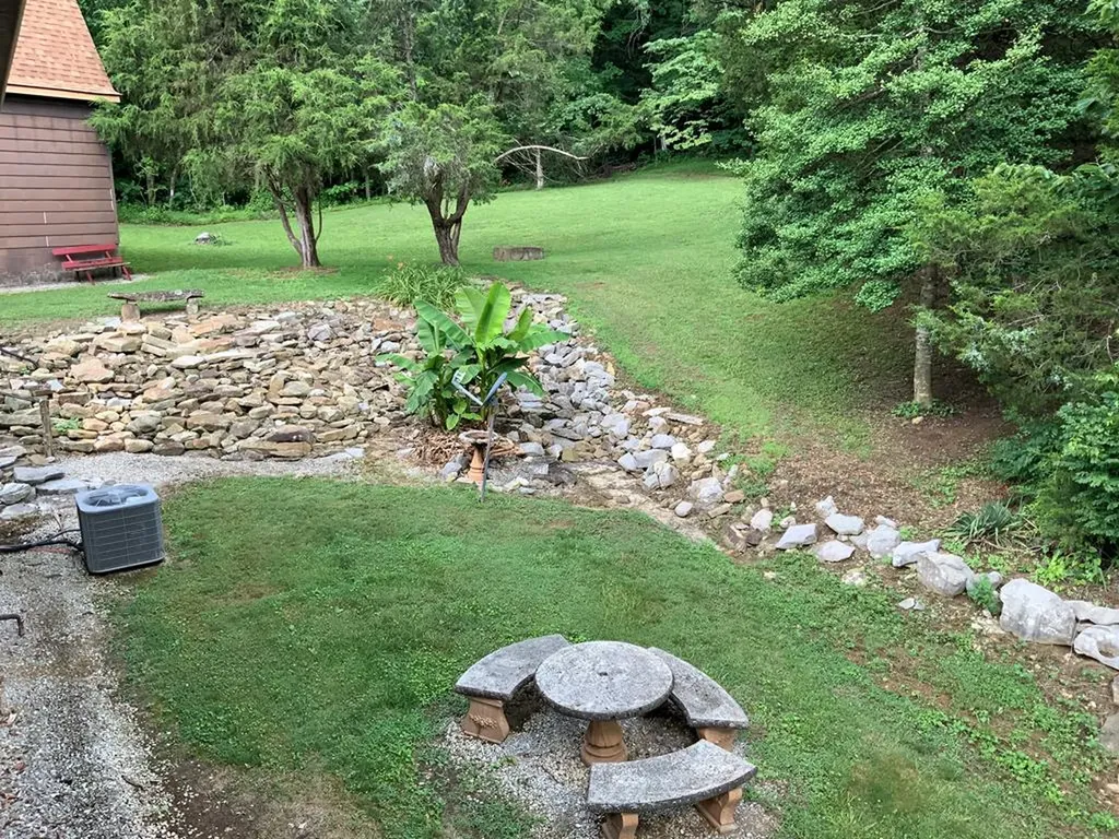 134 Ledford Livingston TN 38570