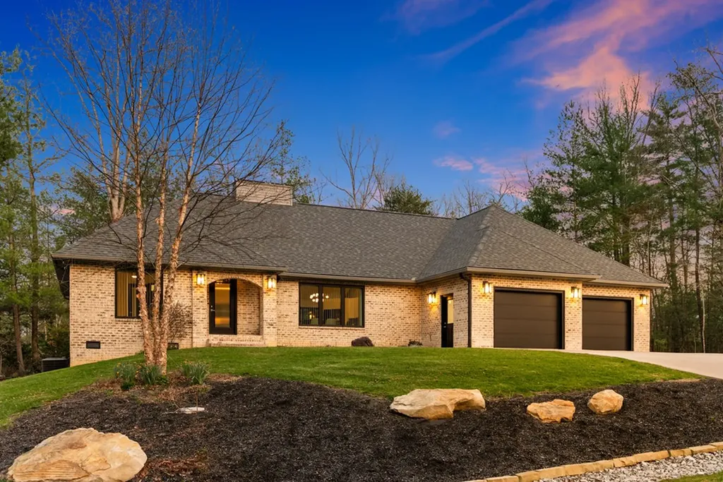 194 Forest View Drive Crossville TN 38558
